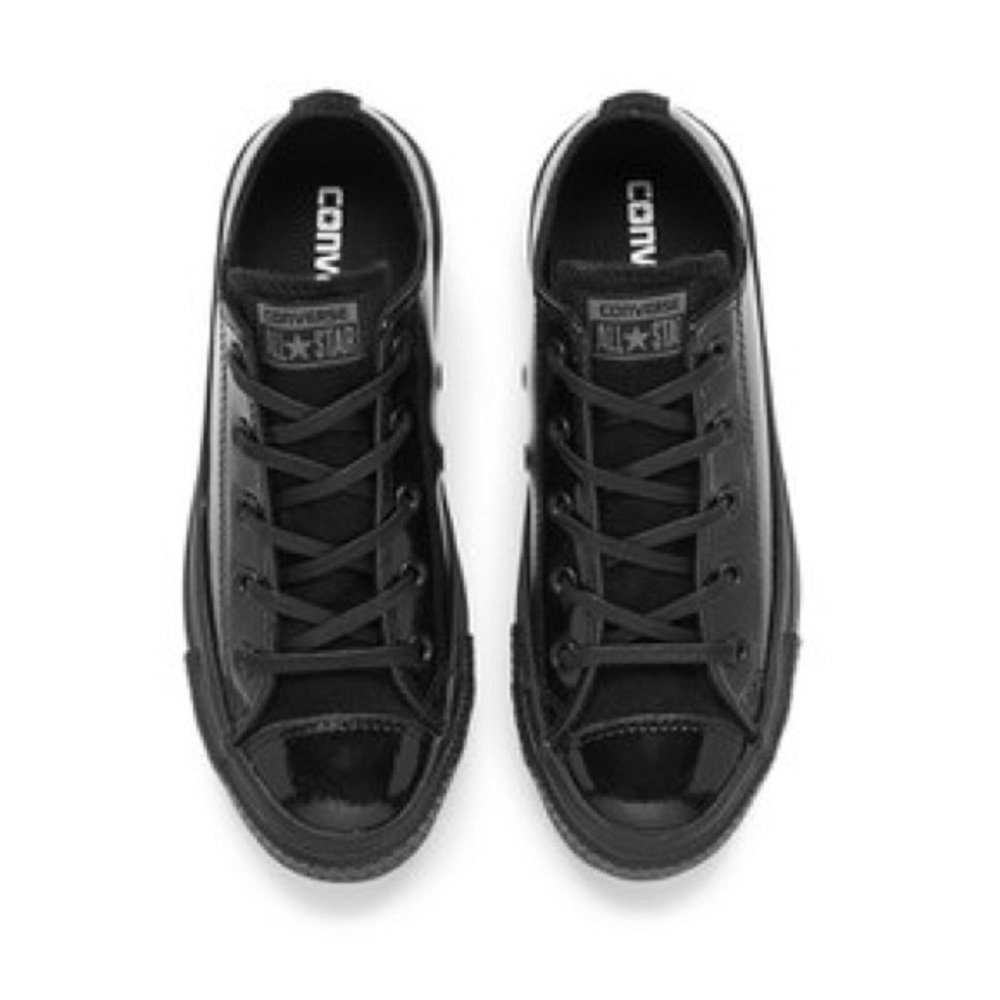 Converse Women Sneakers size 5.5